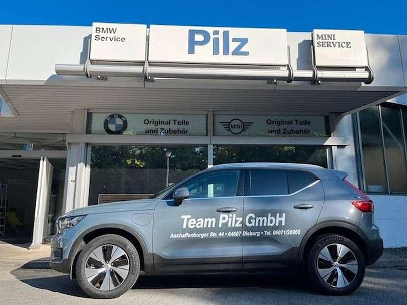 Thunder grey Gebraucht 2022 Volvo XC40 Inscription SUV | 32.450 € (Fairer Preis) - Bild 1/4