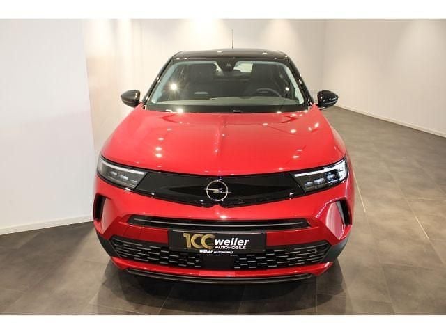 Gebraucht Opel Mokka-e Elegance 100 kW (136 PS) 2023 Kosmosrot metallic SUV
