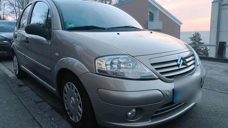 Gold Gebraucht 2004 Citroën C3 Kleinwagen | 1.100 € (Guter Preis) - Bild 1/4