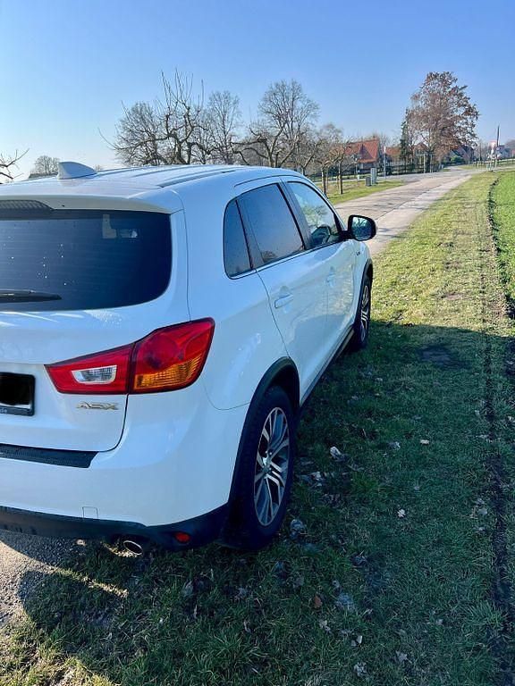 Gebraucht Mitsubishi ASX Plus 117 PS (86 kW) 2017 Schwarz SUV