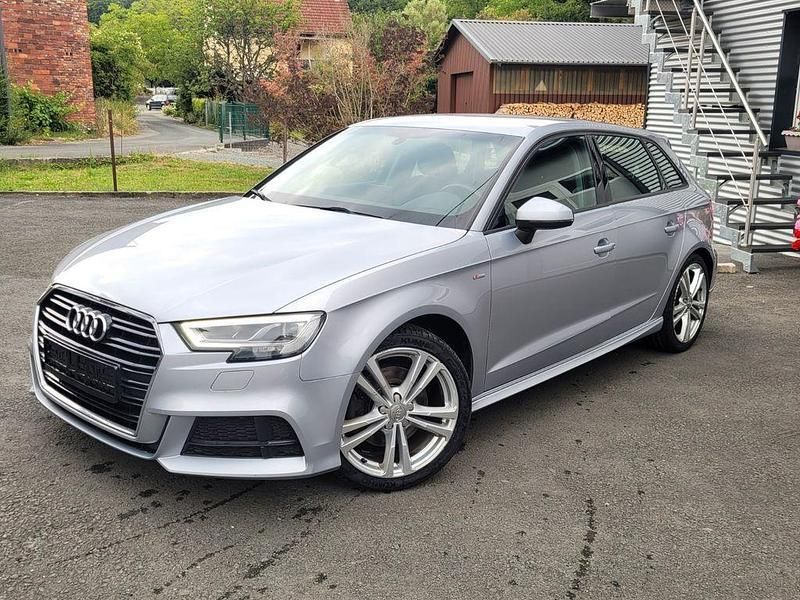 Gebraucht Audi A3 S-Line 150 PS (110 kW) 2019 Silber Limousine