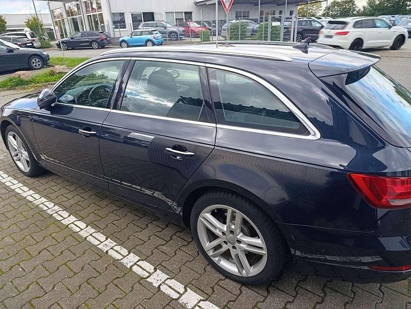 Gebraucht Audi A4 Sport 150 PS (110 kW) 2016 Kombi