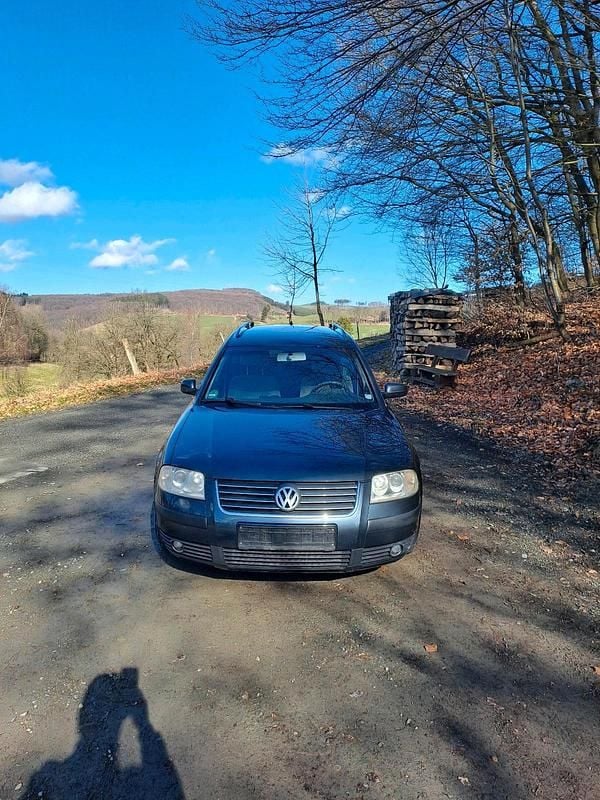 Gebraucht VW Passat 102 PS (75 kW) 2003 Grau Kombi