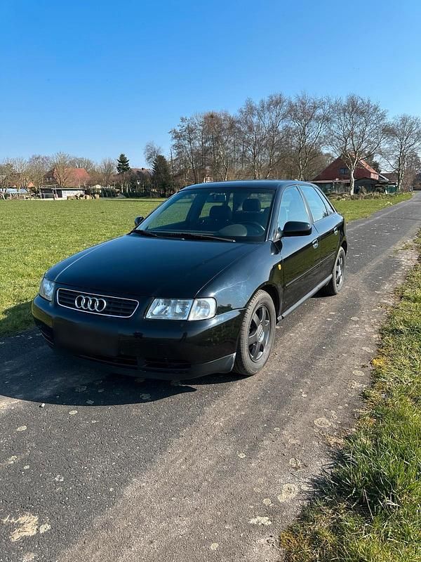 Gebraucht Audi A3 101 PS (74 kW) 1999 Schwarz Kleinwagen