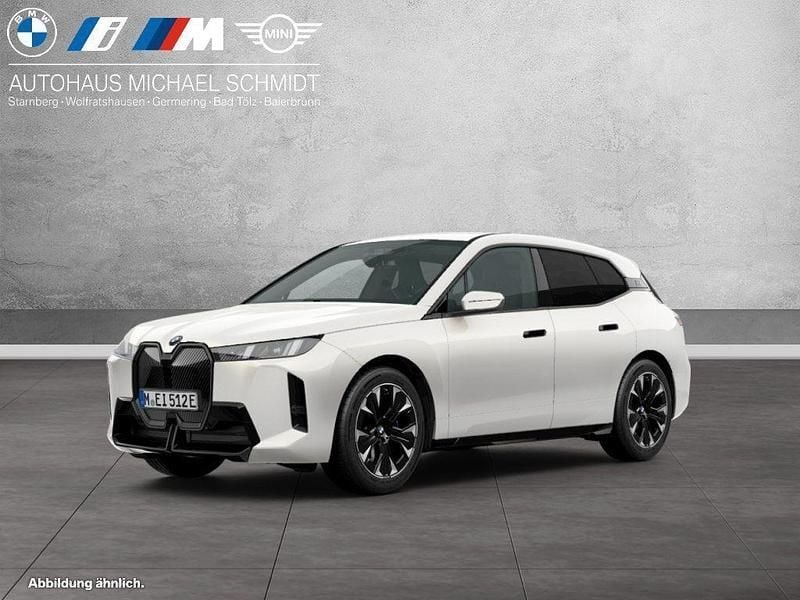 Weiß Neu 2025 BMW iX Sport Line SUV | 99.777 € (Fairer Preis) - Bild 1/4