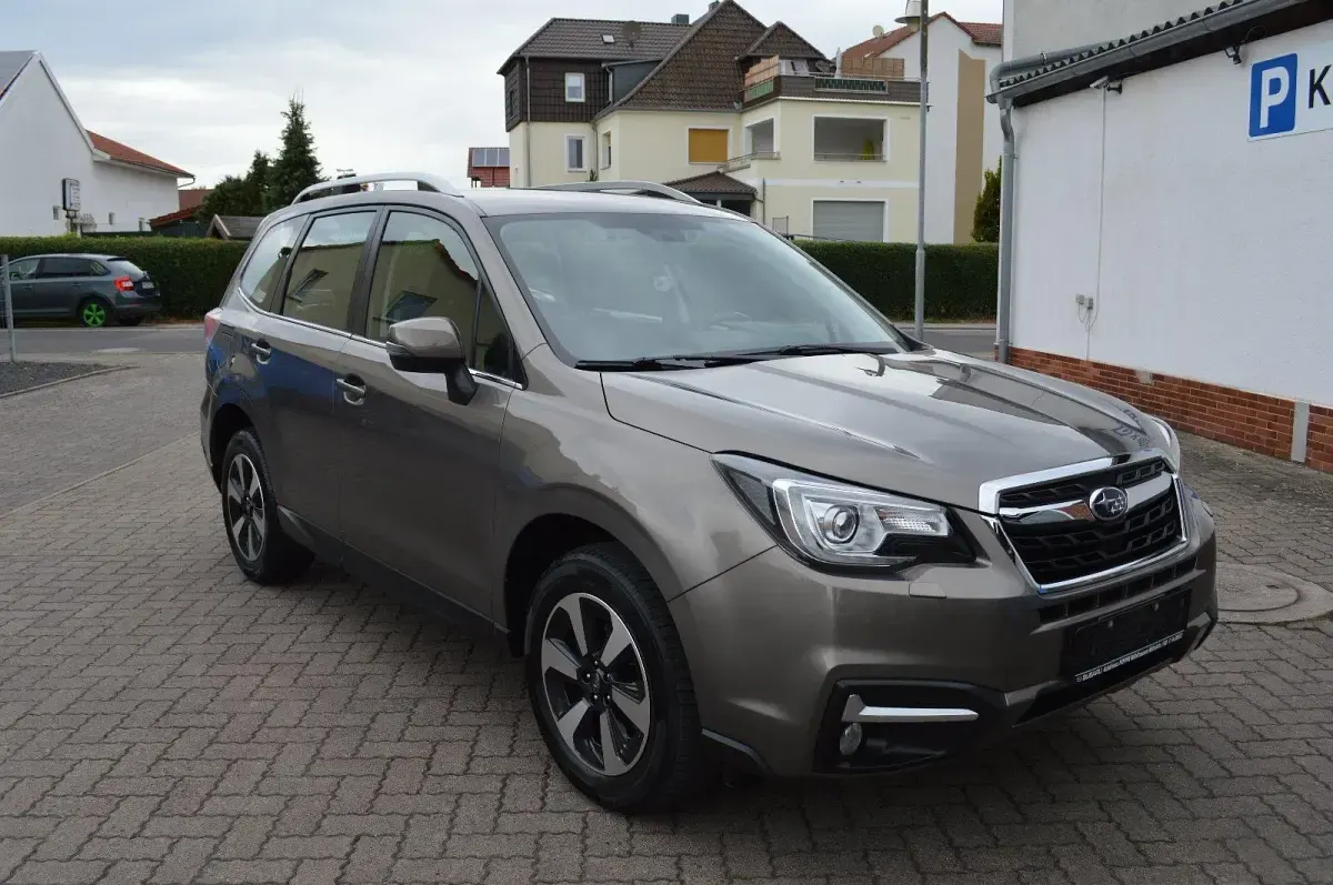 Gebraucht Subaru Forester Comfort 150 PS (110 kW) 2019 Bronze SUV