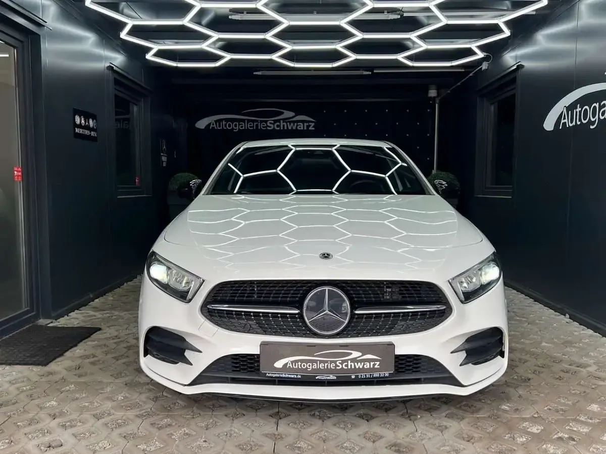 Gebraucht Mercedes A250 AMG 218 PS (160 kW) 2020 Weiß Limousine
