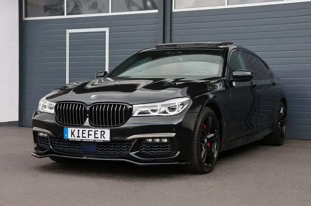 Gebraucht BMW 750L Performance 449 PS (330 kW) 2017 Schwarz Limousine
