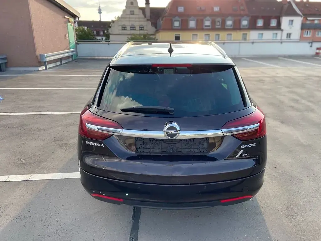 Gebraucht Opel Insignia Sport 140 PS (102 kW) 2014 Kombi