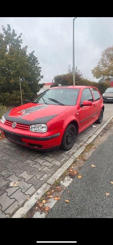 Rot Gebraucht 1999 VW Golf IV Basis Limousine | 350 € (Superpreis) - Bild 1/3