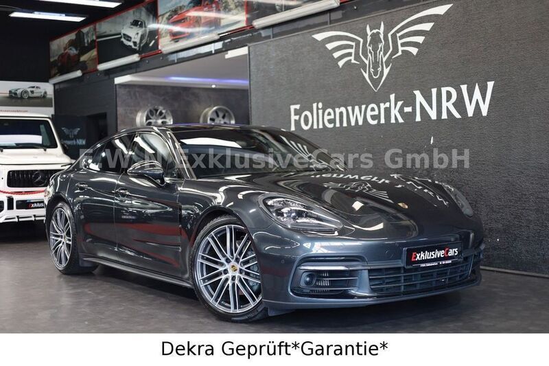 Grau Gebraucht 2017 Porsche Panamera 4S Limousine | 41.790 € - Bild 1/4