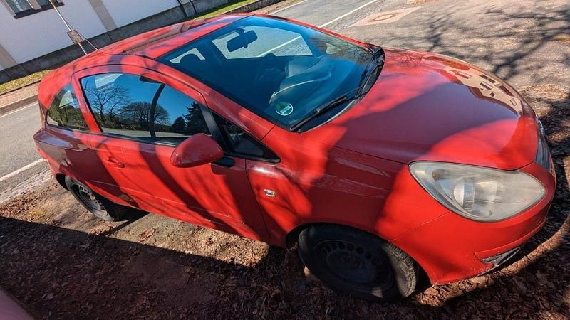 Gebraucht Opel Corsa 80 PS (58 kW) 2007 Rot Kleinwagen