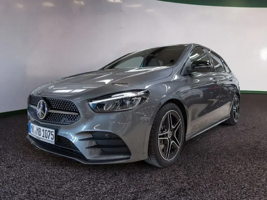 Gebraucht Mercedes B250 Advanced Plus 224 PS (164 kW) 2026 Grau / mountaingrau Kleinwagen
