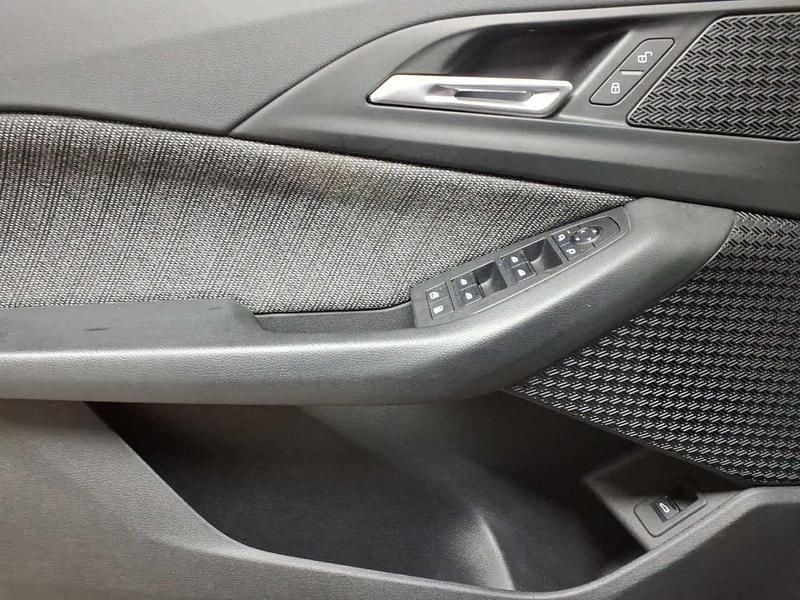 Gebraucht BMW 225 Active Tourer Performance 136 PS (100 kW) 2023 Schwarz uni Van / Kleinbus