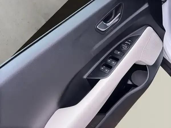 Neu Kia Stonic 114 PS (83 kW) 2026 Snow white pearl SUV