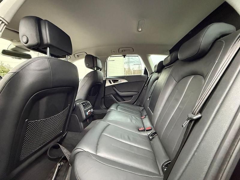 Gebraucht Audi A6 Ambiente 245 PS (180 kW) 2013 Schwarz Kombi