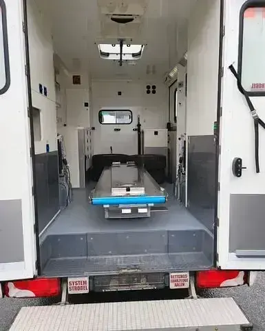 Gebraucht Mercedes Sprinter 195 PS (143 kW) 2014 Andere Van