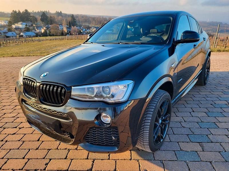 Schwarz Gebraucht 2017 BMW X4 M Sport SUV | 22.900 € (Fairer Preis) - Bild 1/4