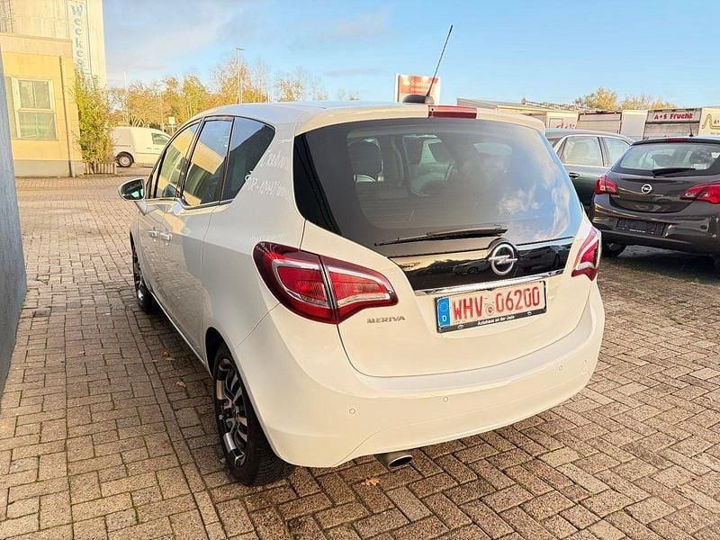 Gebraucht Opel Meriva Innovation 140 PS (102 kW) 2017 Schneeweiss/summitwhite/arctic Van / Kleinbus