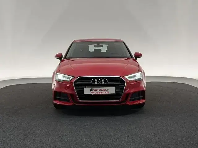 Gebraucht Audi A3 S-Line 150 PS (110 kW) 2018 Tangorot Limousine