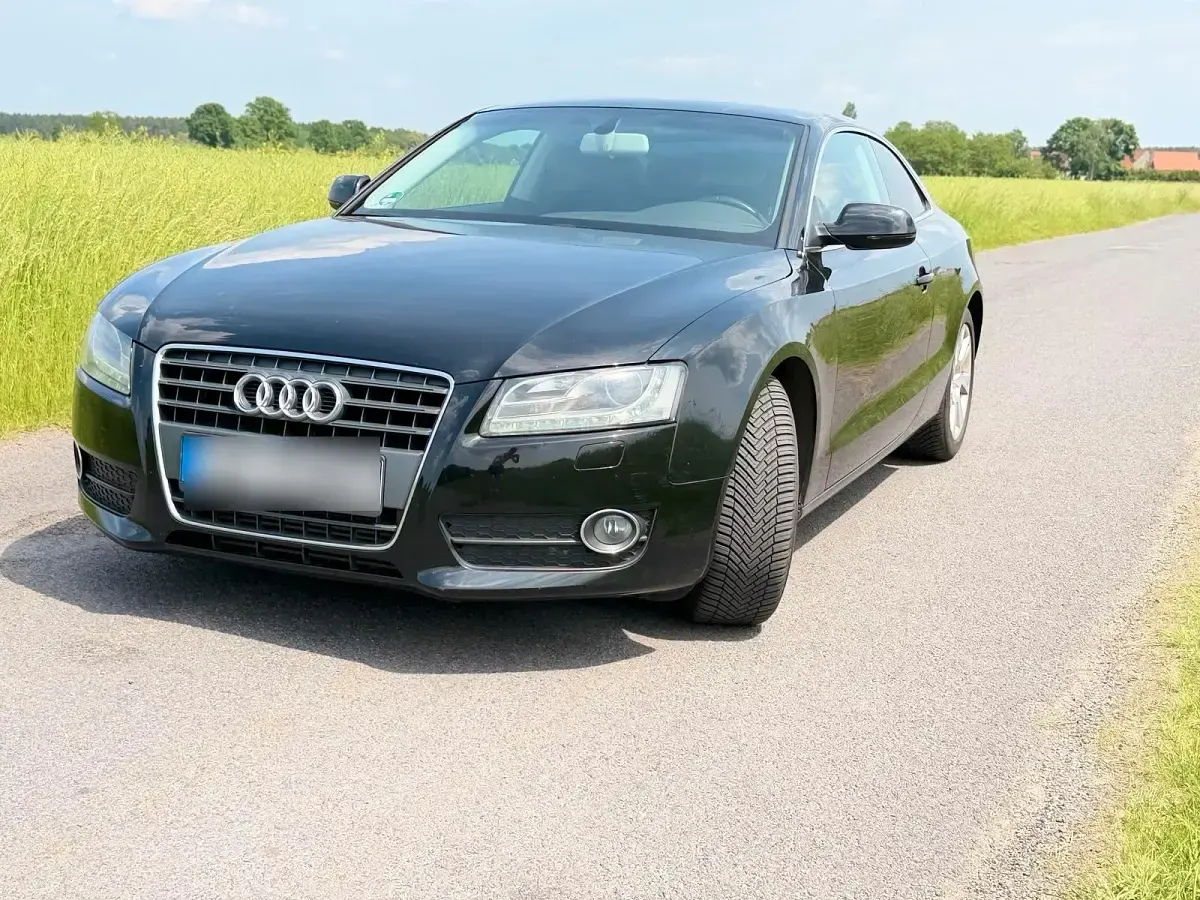 Gebraucht Audi A5 179 PS (131 kW) 2010 Schwarz Coupé