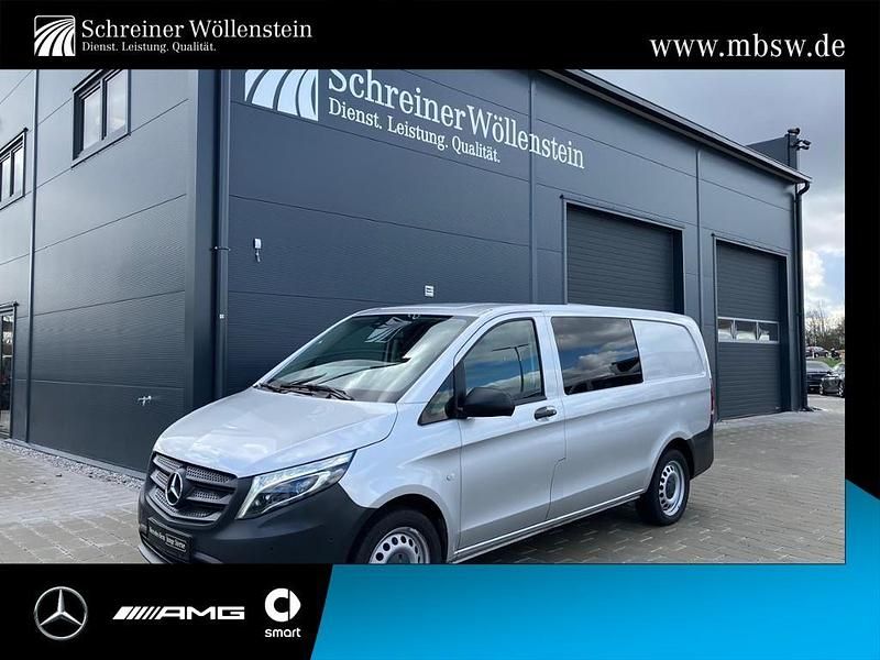 Gebraucht Mercedes Vito 190 PS (139 kW) 2020 Silber brillantsilber metallic Van