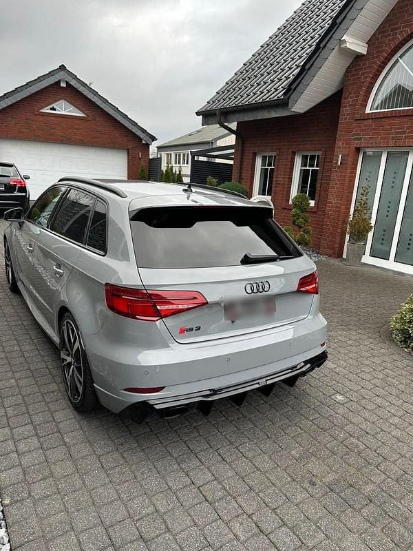 Gebraucht Audi RS3 Design 400 PS (294 kW) 2020 Grau Limousine