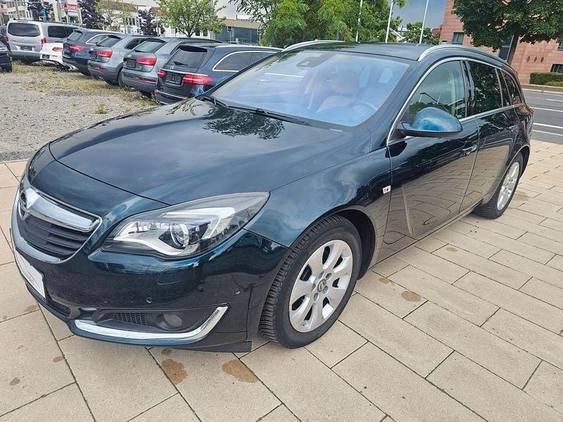 Grün Gebraucht 2017 Opel Insignia Business Innovation Kombi | 7.950 € (Guter Preis) - Bild 1/4
