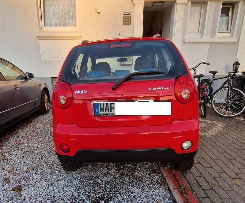 Gebraucht Chevrolet Matiz SE 67 PS (49 kW) 2008 Rot Kleinwagen