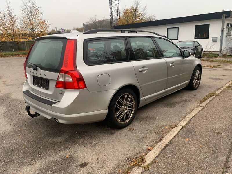 Gebraucht Volvo V70 286 PS (210 kW) 2007 Silber Kombi