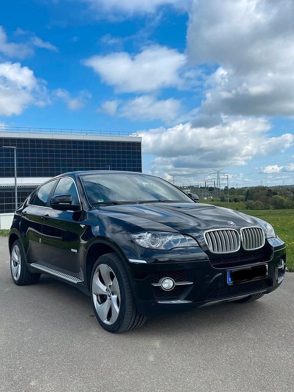 Gebraucht BMW ActiveHybrid X6 Performance 485 PS (356 kW) 2011 Schwarz SUV