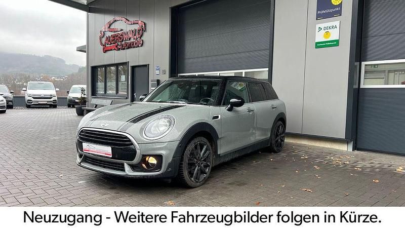 Grau Gebraucht 2018 Mini John Cooper Works Clubman Kombi | 14.990 € (Fairer Preis) - Bild 1/4