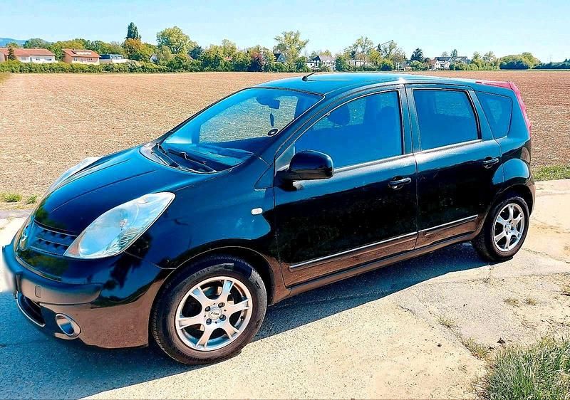 Second-hand Nissan Note 88 CP (64 kW) 2007 Negru Hatchback