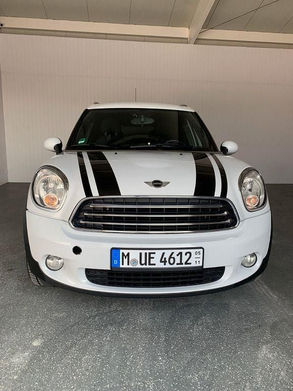 Weiß Gebraucht 2011 Mini Countryman SUV | 5.290 € (Fairer Preis) - Bild 1/4
