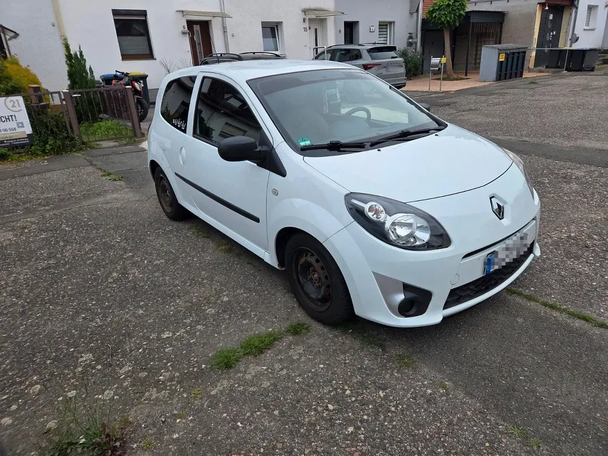 Gebraucht Renault Twingo Authentique 75 PS (55 kW) 2011 Weiß Kleinwagen