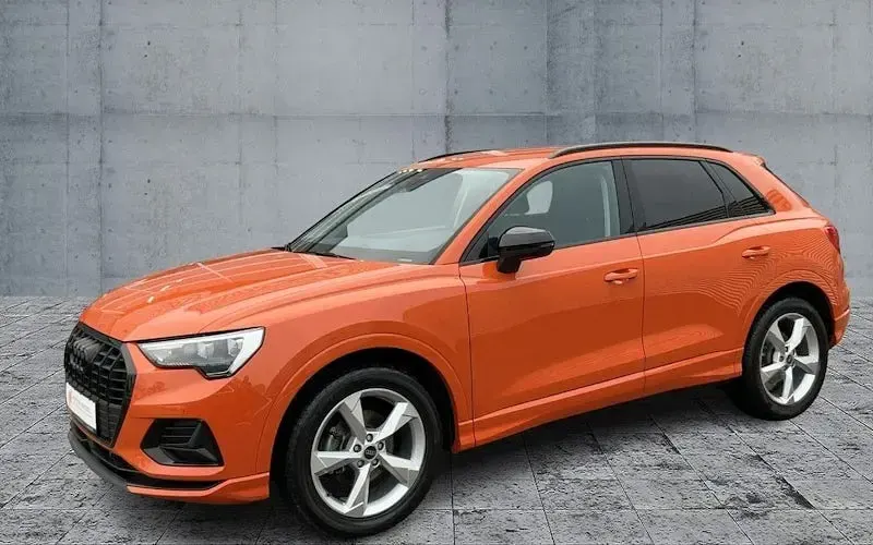 Gebraucht Audi Q3 Advanced Plus 150 PS (110 kW) 2023 Pulsorange SUV