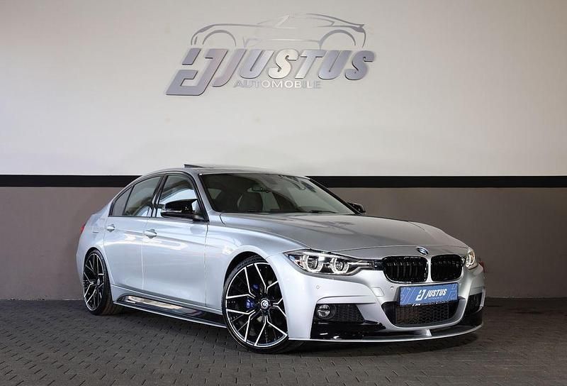 Gebraucht BMW 330 Performance 252 PS (185 kW) 2017 Silber Limousine
