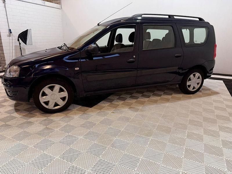 Gebraucht Dacia Logan MCV Ambiance 84 PS (61 kW) 2011 Blau Van / Kleinbus