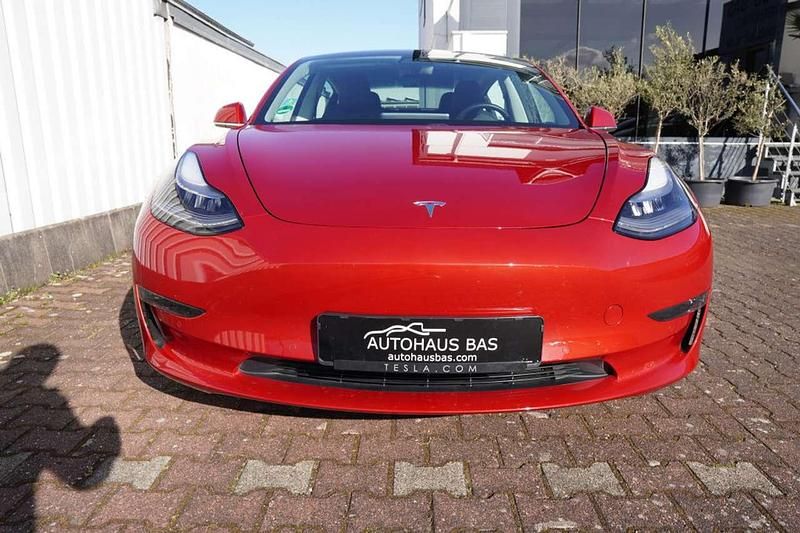 Gebraucht Tesla Model 3 Long Range AWD 350 kW (476 PS) 2019 Red multi coat Limousine