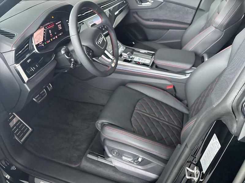 Neu Audi SQ8 Sport 507 PS (372 kW) 2025 Schwarz SUV
