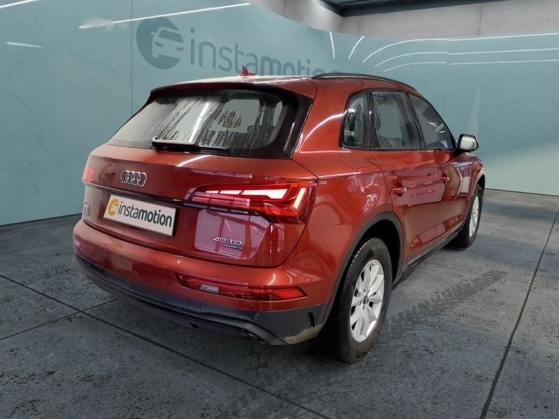 Gebraucht Audi Q5 Advanced Plus 204 PS (150 kW) 2022 Rot SUV