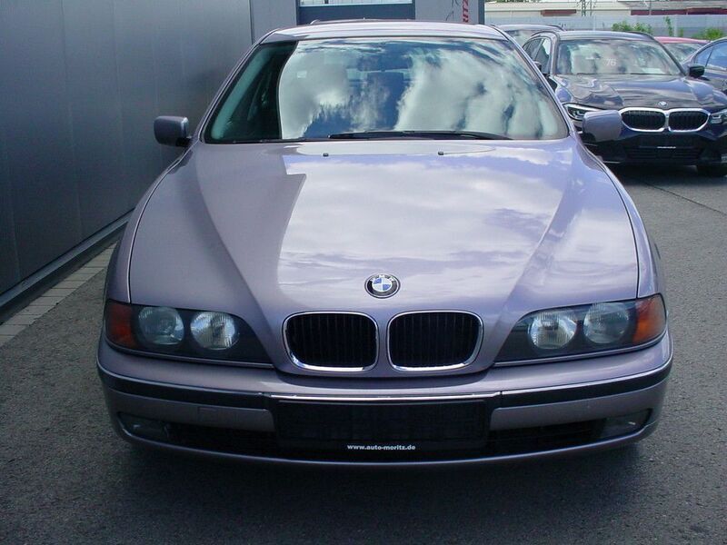 Gebraucht BMW 520 150 PS (110 kW) 1998 Silber Limousine