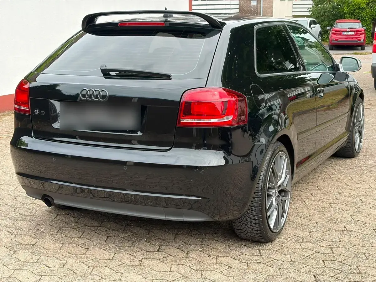 Gebraucht Audi A3 140 PS (102 kW) 2012 Schwarz Kleinwagen