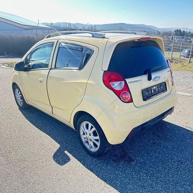 Gebraucht Chevrolet Spark LTZ 82 PS (60 kW) 2013 Gelb Kleinwagen