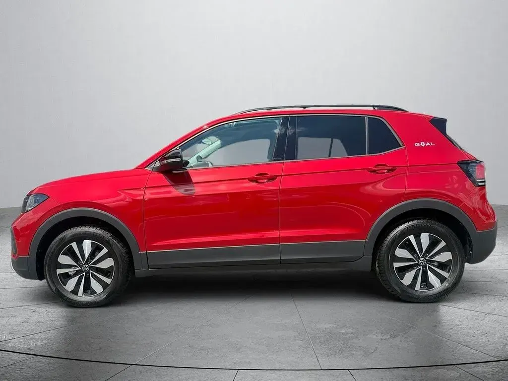 Gebraucht VW T-Cross 116 PS (85 kW) 2025 Rot SUV