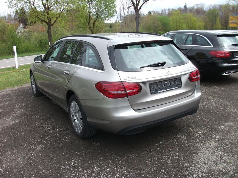 Gebraucht Mercedes C200 184 PS (135 kW) 2018 Silber Limousine
