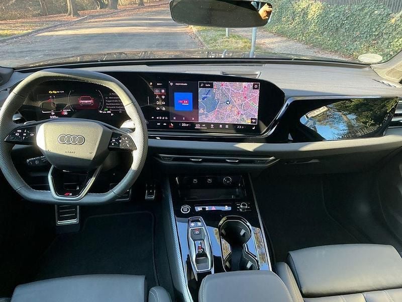 Second-hand Audi A5 Edition .1 204 CP (150 kW) 2024 Gri Break