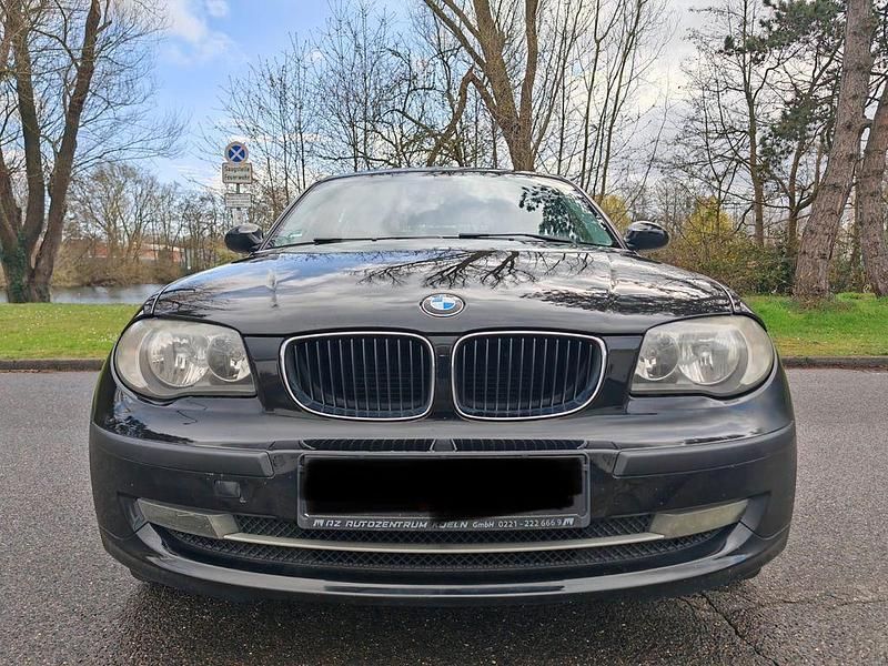 Gebraucht BMW 116 116 PS (85 kW) 2007 Schwarz Kleinwagen