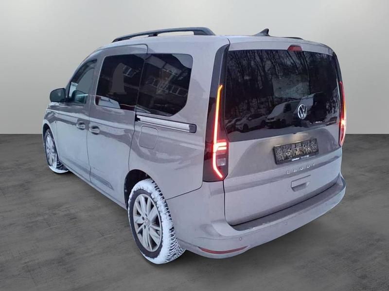 Gebraucht VW Caddy Move 122 PS (89 kW) 2020 Mojave beige metallic Van / Kleinbus