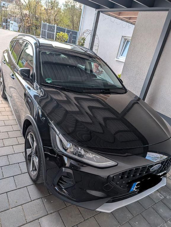 Usata Ford Focus Active 125 CV (91 kW) 2023 Nero Berlina
